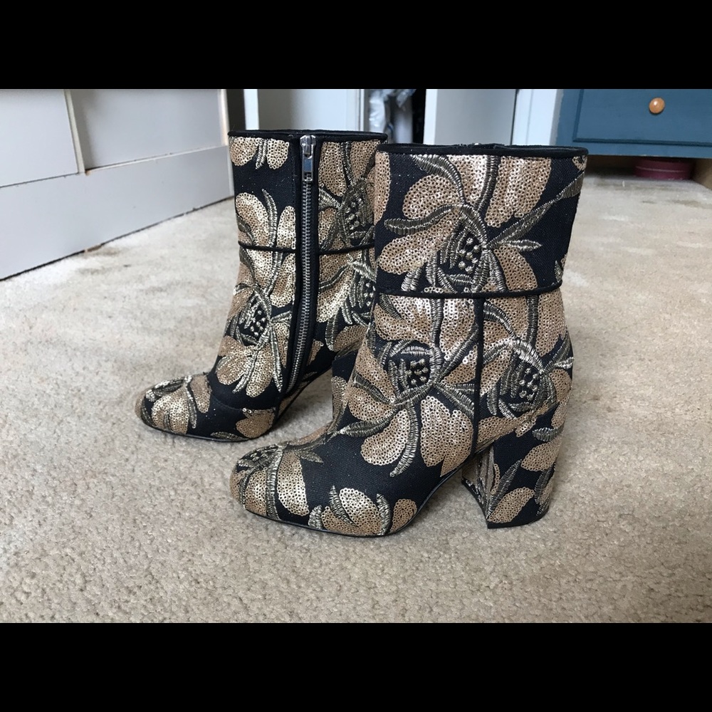 Steve Madden booties